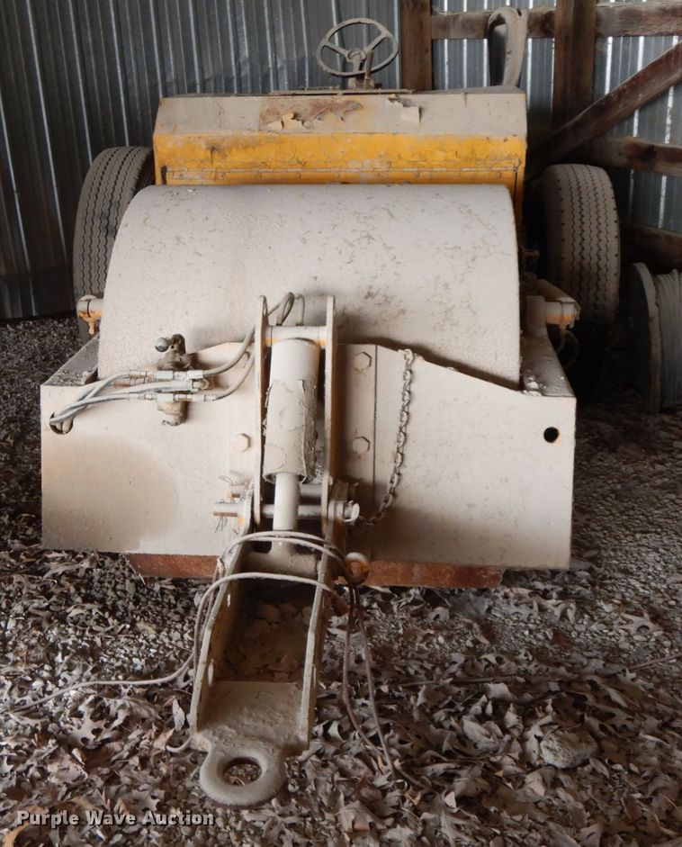 image for item FG9514 Ferguson 46  double drum roller compactor