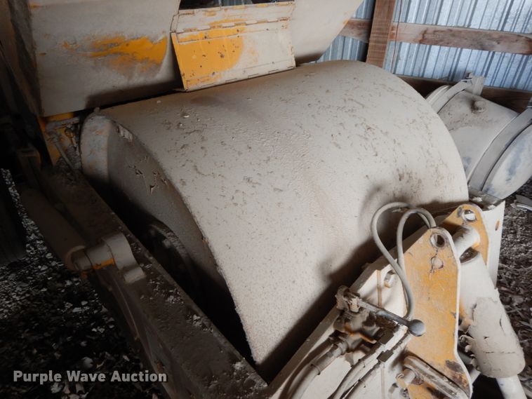 image for item FG9514 Ferguson 46  double drum roller compactor