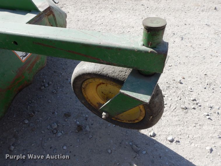 image for item FG9517 John Deere 513 rotary mower