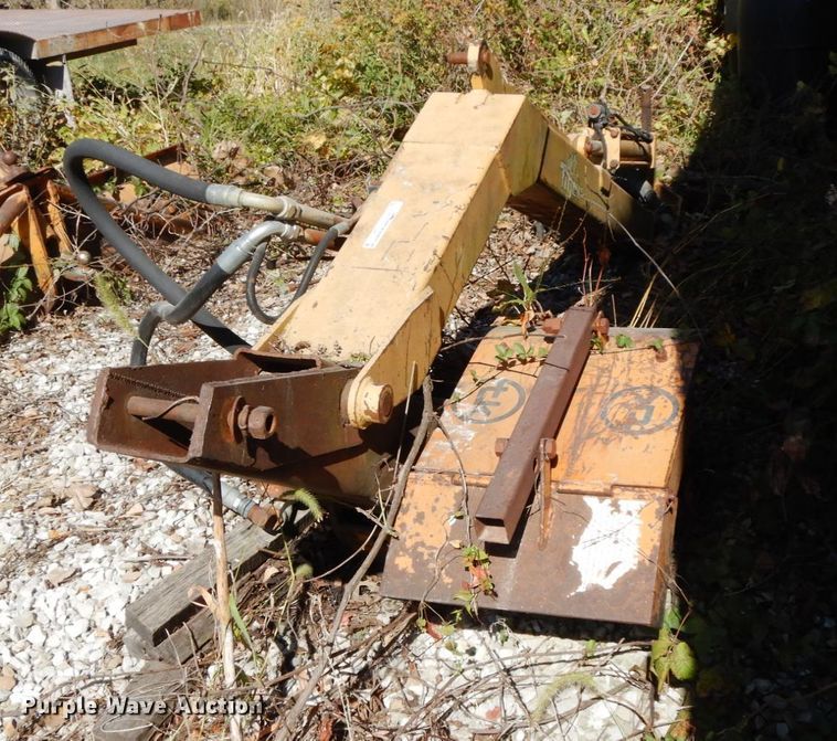 image for item FG9519 Tiger ditcher