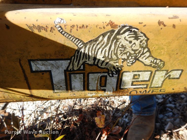 image for item FG9519 Tiger ditcher