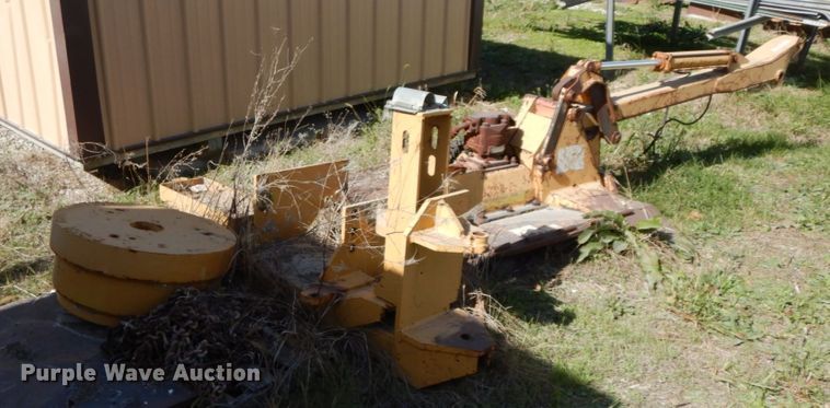 image for item FG9523 Tiger 4987 side boom rotary mower