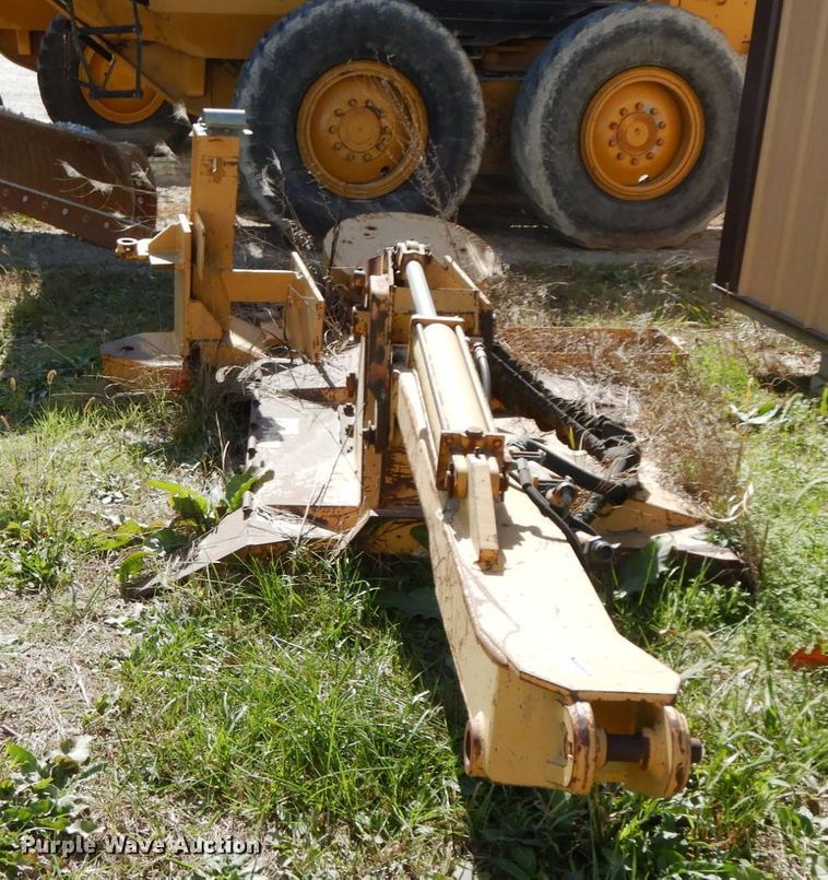 image for item FG9523 Tiger 4987 side boom rotary mower