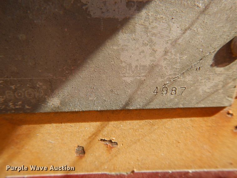 image for item FG9523 Tiger 4987 side boom rotary mower