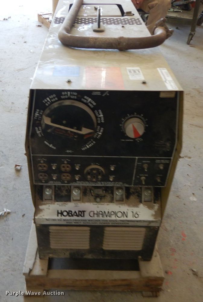 image for item FG9525 Hobart Champion 16  generator