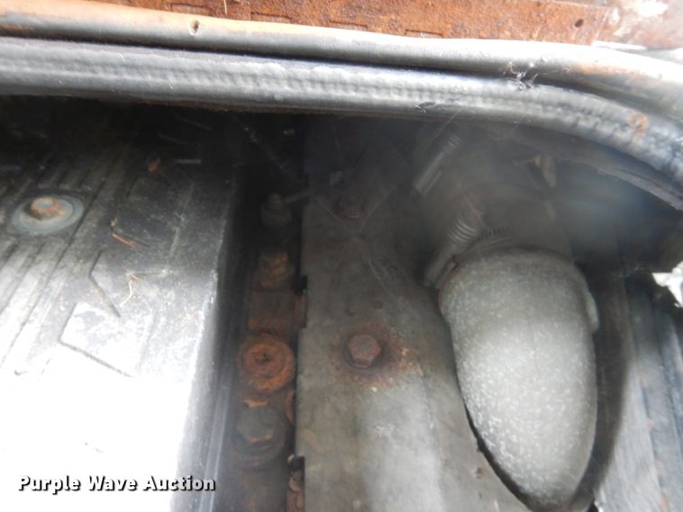 image for item FK9326 2003 Thomas Built Saf-T-Liner MVP EF  school bus