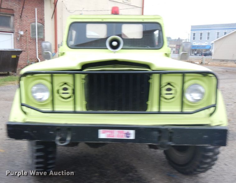 image for item FR9047 1968 Kaiser Jeep 3521  brush fire truck