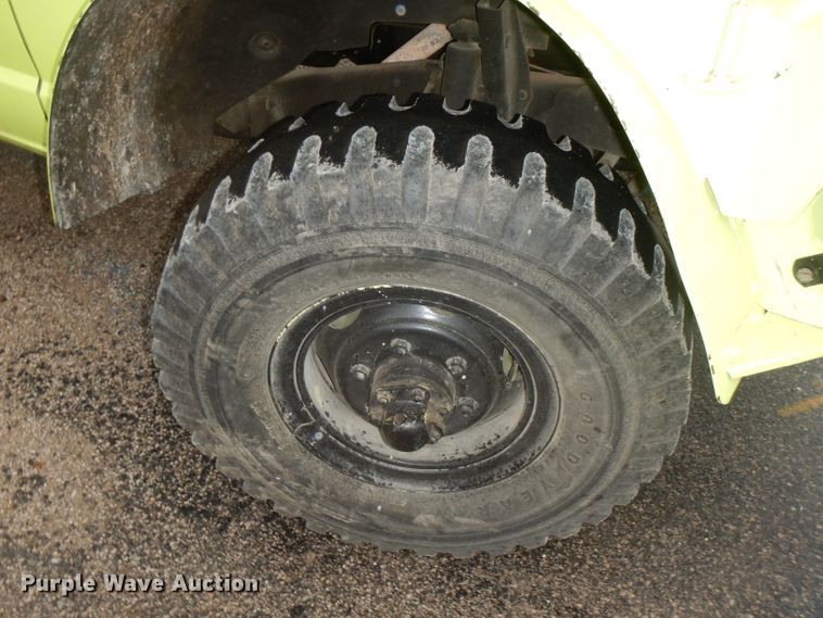 image for item FR9047 1968 Kaiser Jeep 3521  brush fire truck