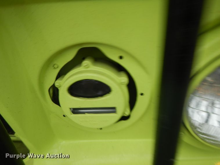 image for item FR9047 1968 Kaiser Jeep 3521  brush fire truck