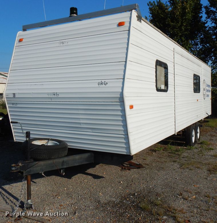 image for item FR9102 2006 Fleetwood  camper