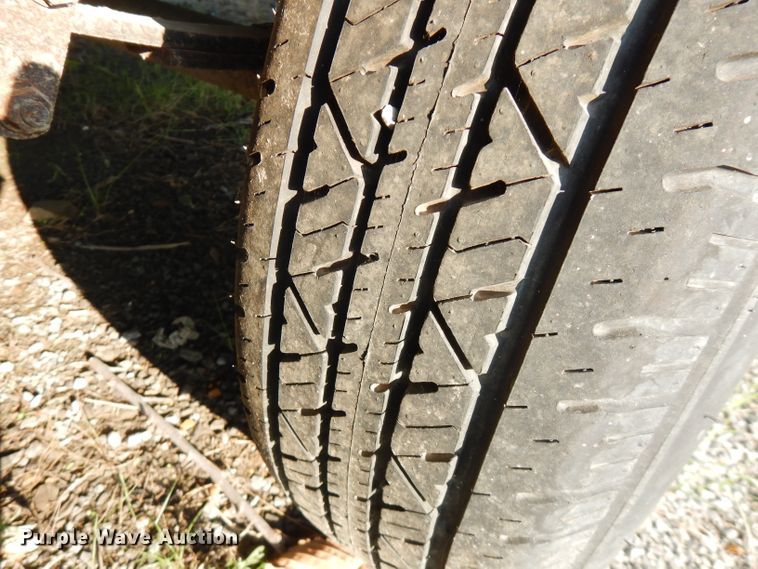 image for item FR9102 2006 Fleetwood  camper