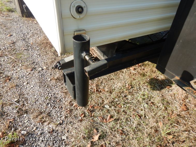 image for item FR9102 2006 Fleetwood  camper