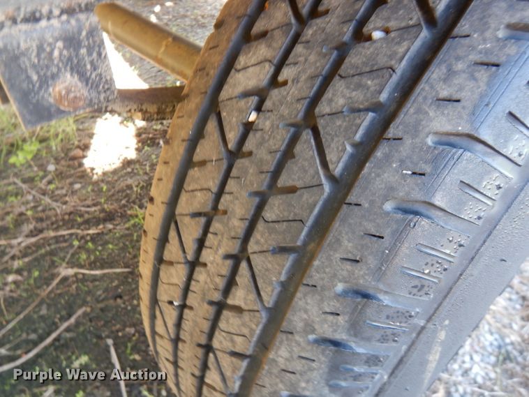 image for item FR9102 2006 Fleetwood  camper