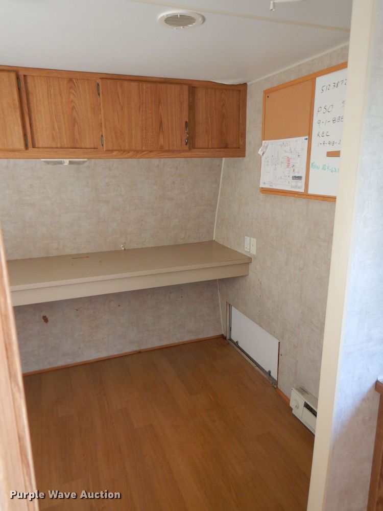 image for item FR9102 2006 Fleetwood  camper