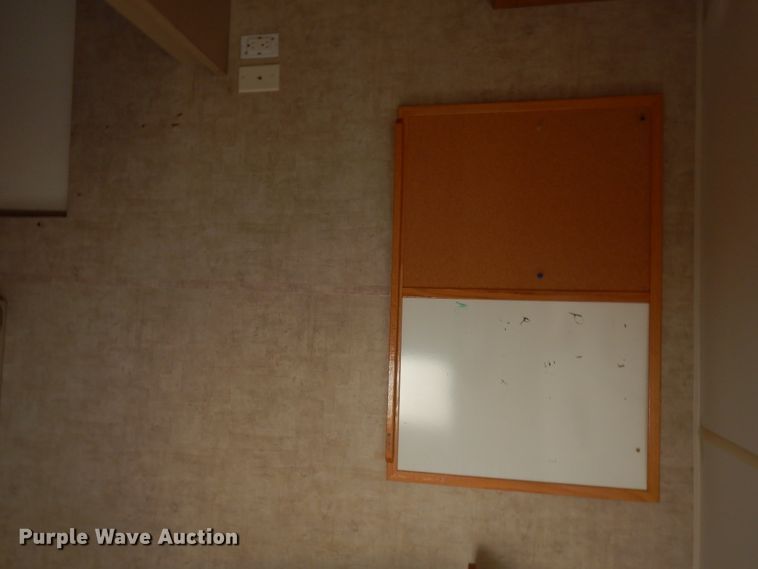 image for item FR9102 2006 Fleetwood  camper