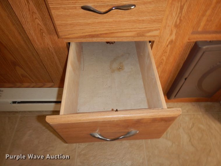 image for item FR9102 2006 Fleetwood  camper