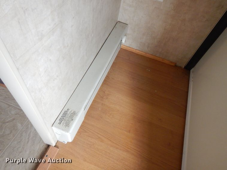 image for item FR9102 2006 Fleetwood  camper