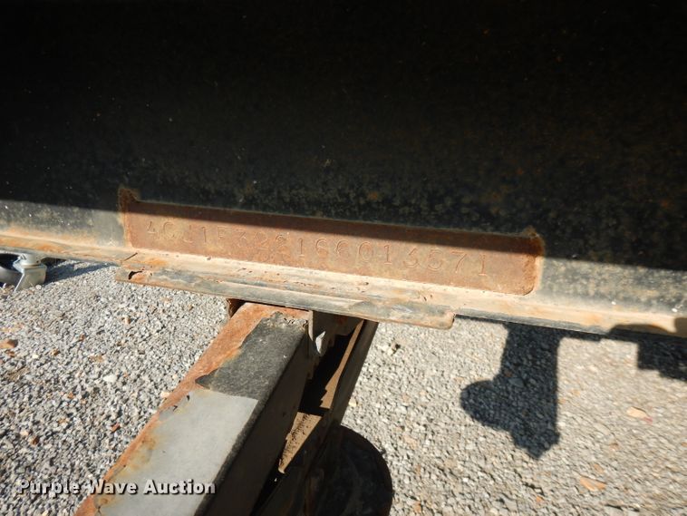 image for item FR9102 2006 Fleetwood  camper