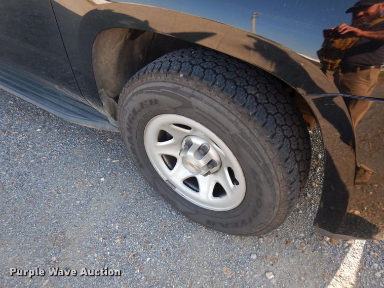 image for item FR9103 2016 Chevrolet Tahoe  SUV