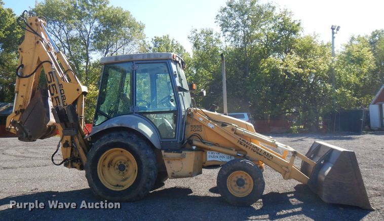 image for item FR9116 Ford 555  backhoe