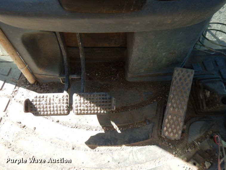 image for item FR9116 Ford 555  backhoe