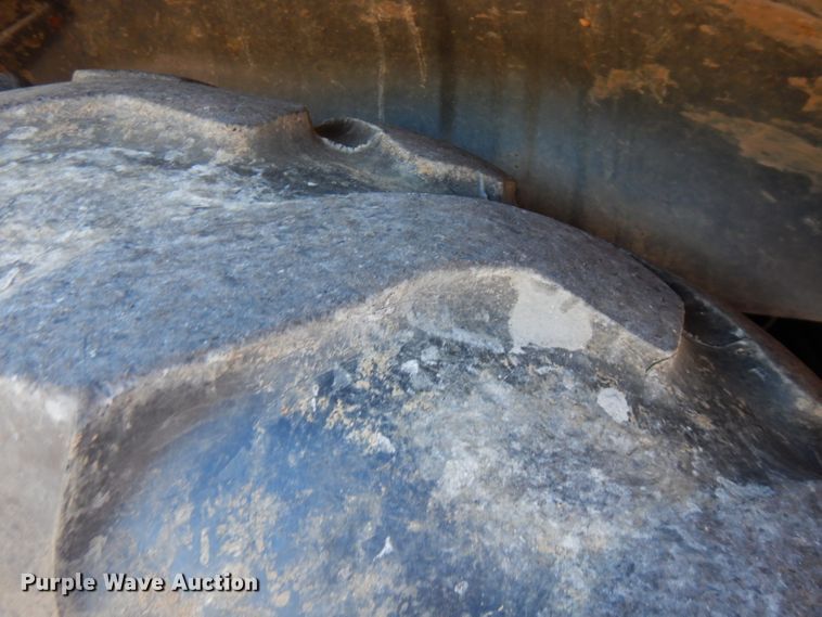 image for item FR9116 Ford 555  backhoe