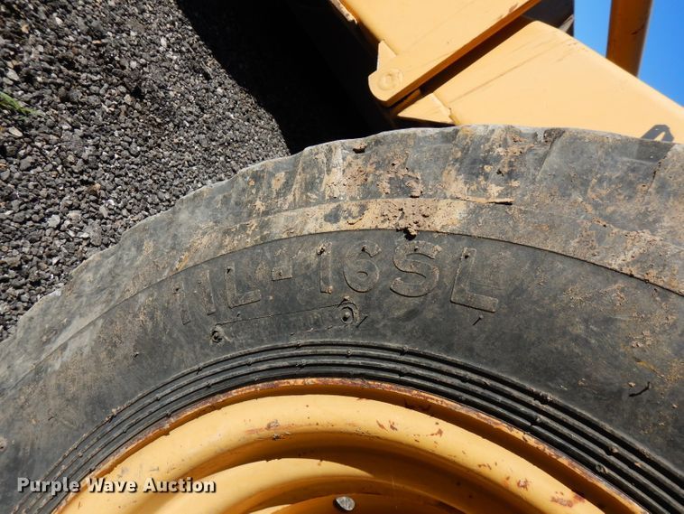 image for item FR9116 Ford 555  backhoe