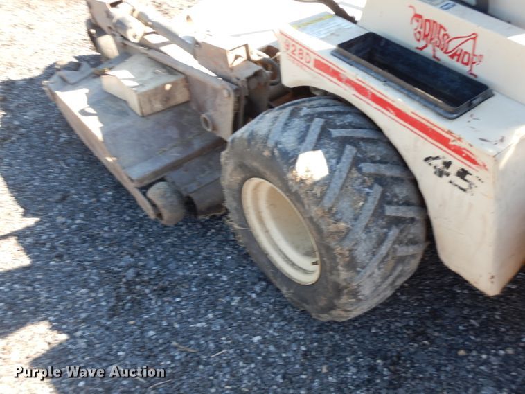 image for item FR9117 Grasshopper 928D ZTR lawn mower