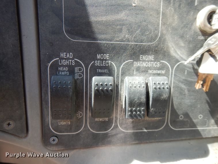 image for item FR9118 2002 Gradall XL3100  rubber tired excavator