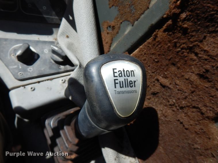 image for item FR9118 2002 Gradall XL3100  rubber tired excavator