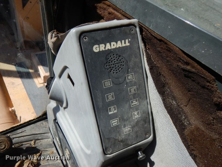 image for item FR9118 2002 Gradall XL3100  rubber tired excavator