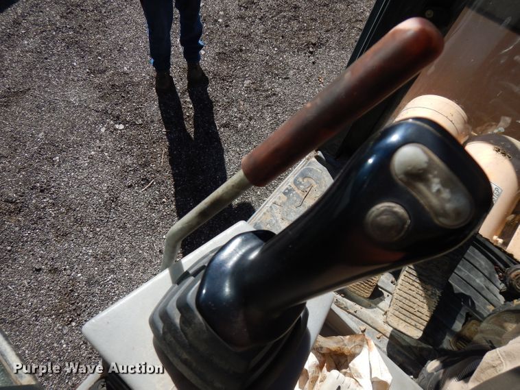 image for item FR9118 2002 Gradall XL3100  rubber tired excavator