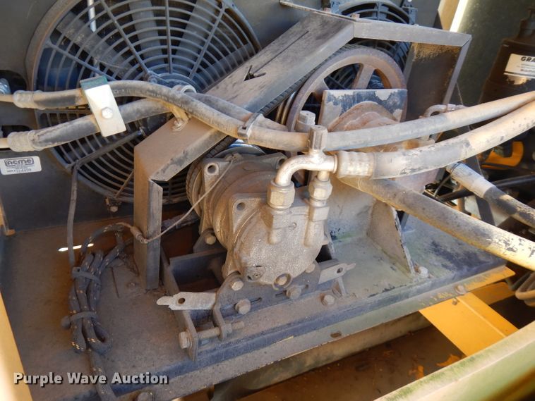 image for item FR9118 2002 Gradall XL3100  rubber tired excavator