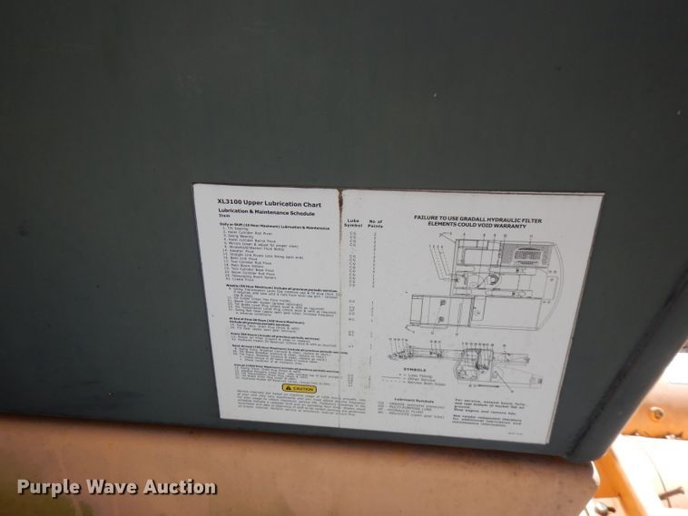 image for item FR9118 2002 Gradall XL3100  rubber tired excavator