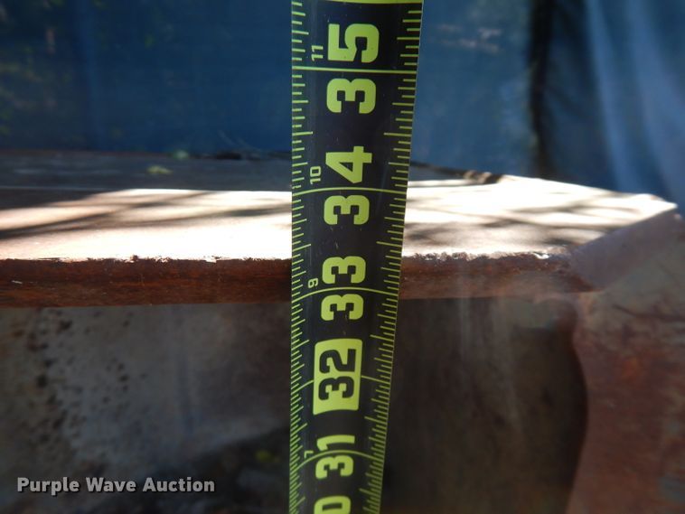 image for item FR9118 2002 Gradall XL3100  rubber tired excavator