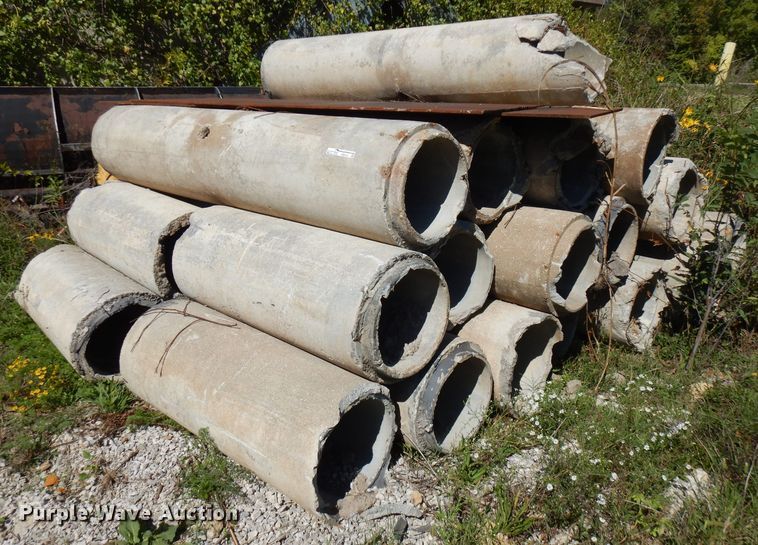 image for item FR9121 Approximately 17 concrete culverts