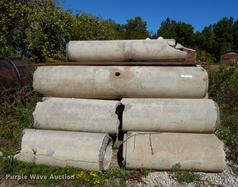image for item FR9121 Approximately 17 concrete culverts