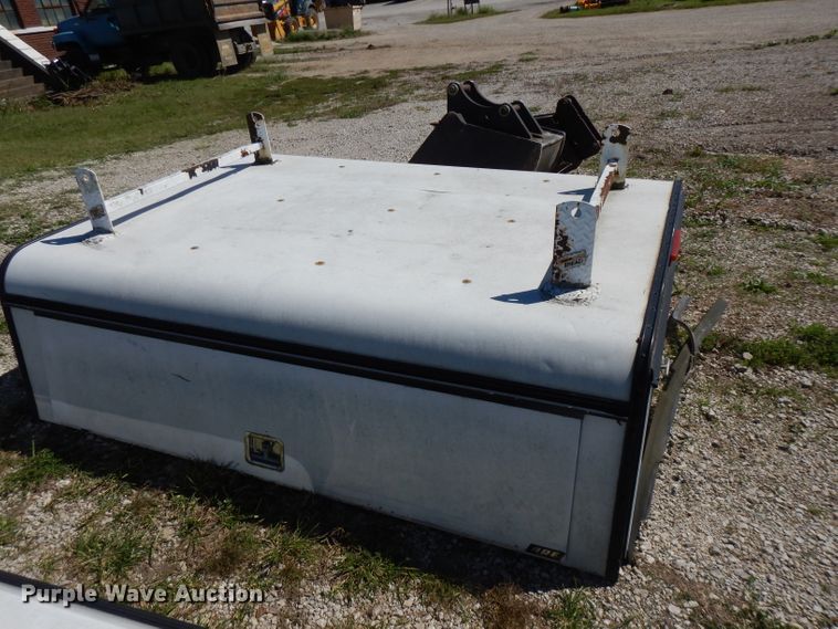 image for item FR9123 ARE pickup truck topper