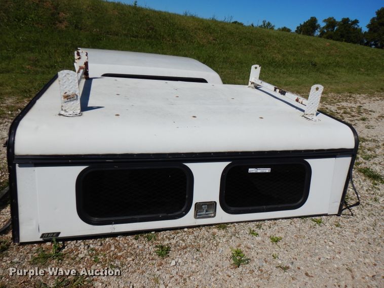 image for item FR9123 ARE pickup truck topper