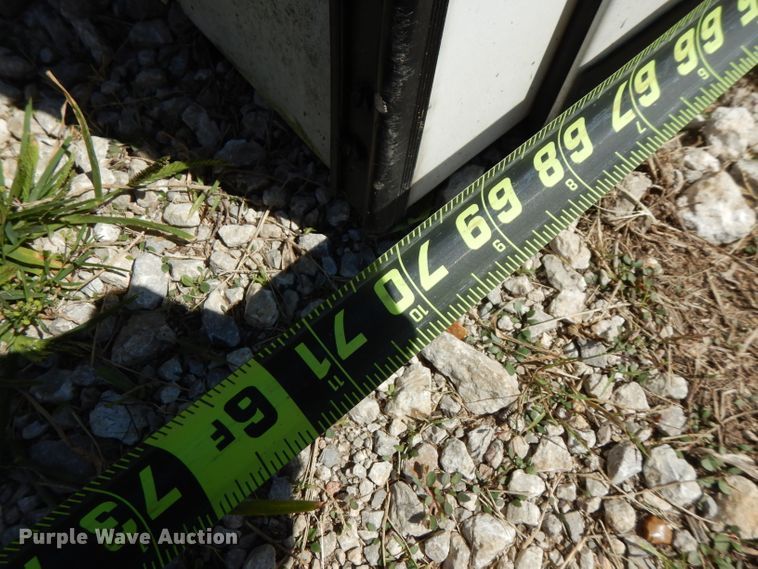 image for item FR9123 ARE pickup truck topper