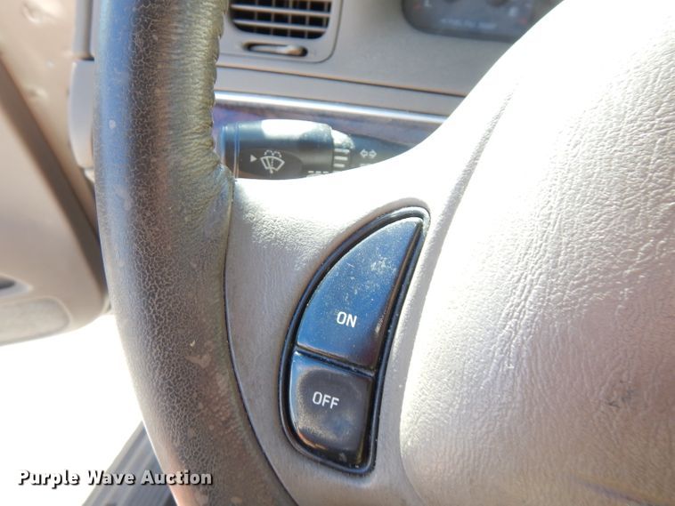 image for item FR9126 2004 Mercury Grand Marquis