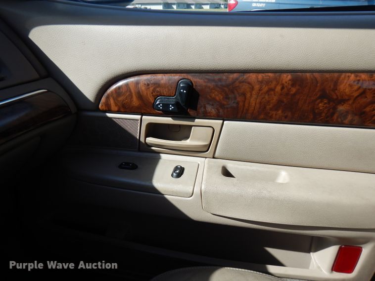 image for item FR9126 2004 Mercury Grand Marquis