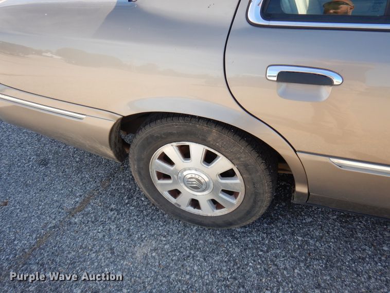 image for item FR9126 2004 Mercury Grand Marquis