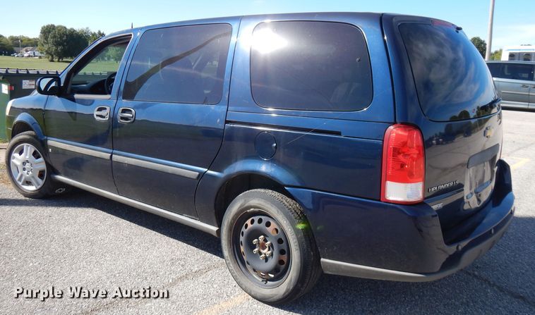 image for item FR9128 2007 Chevrolet Uplander  van