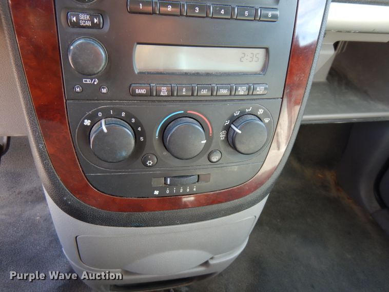 image for item FR9128 2007 Chevrolet Uplander  van