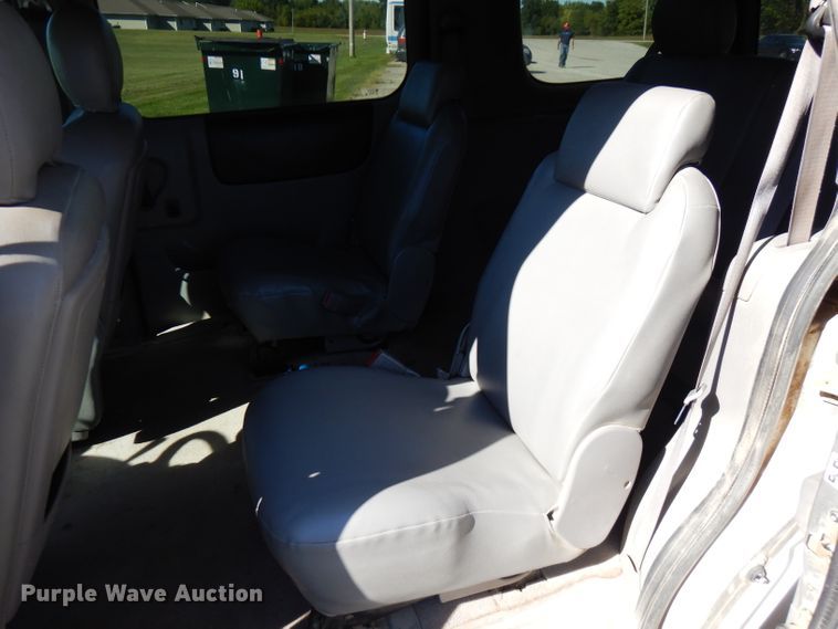 image for item FR9129 2006 Chevrolet Uplander LS  van