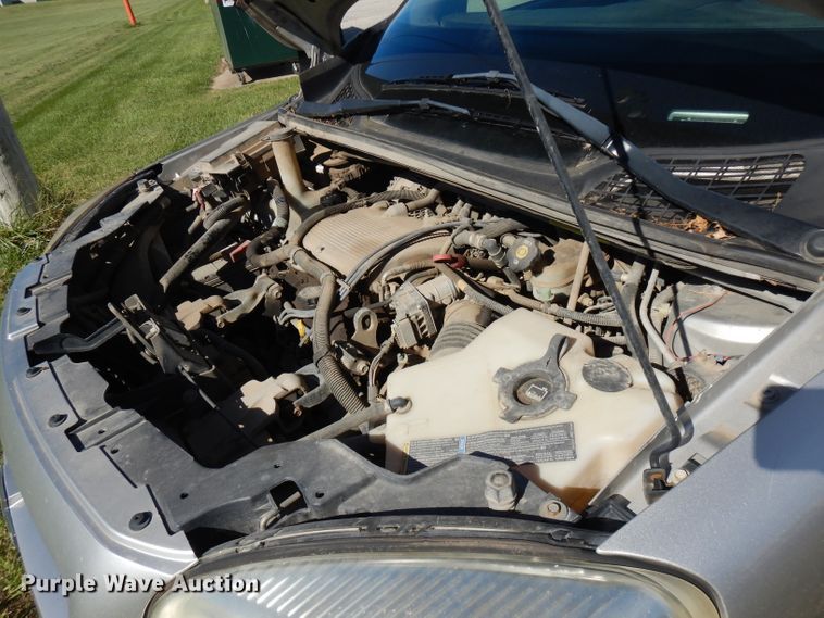 image for item FR9129 2006 Chevrolet Uplander LS  van