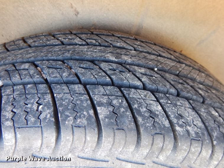 image for item FR9129 2006 Chevrolet Uplander LS  van