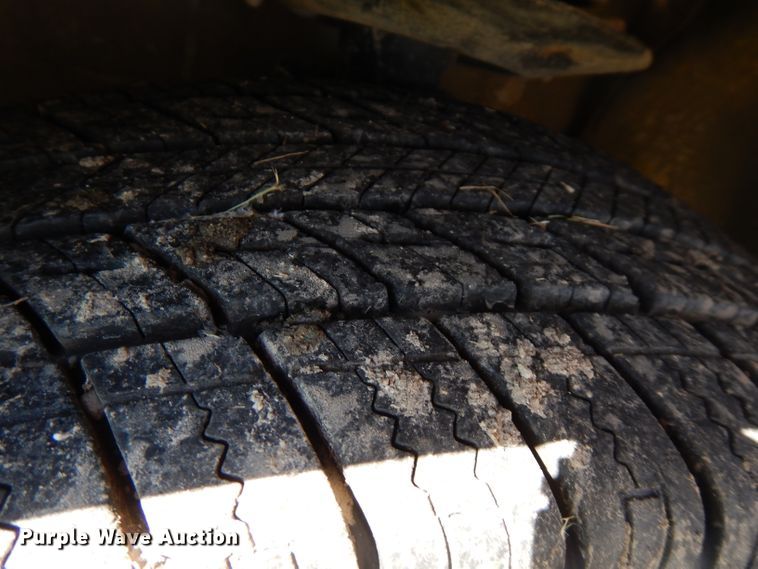 image for item FR9129 2006 Chevrolet Uplander LS  van