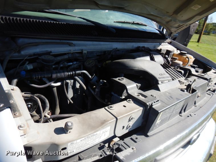 image for item FR9130 2007 Ford Econoline E450  shuttle bus